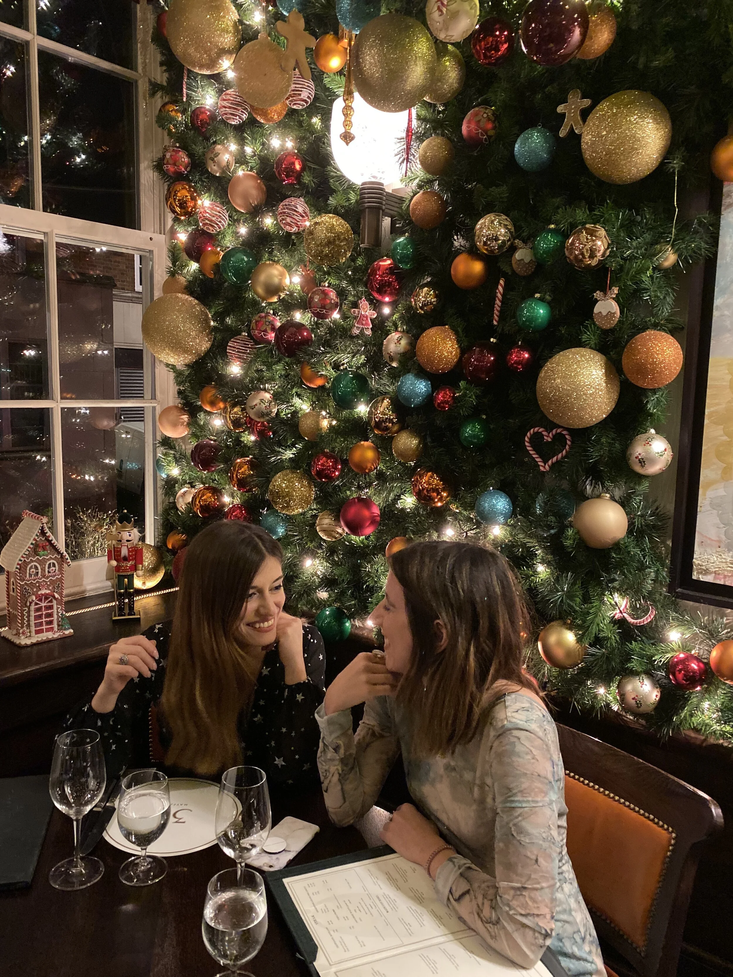 34 Restaurant for an EXTRA Christmas