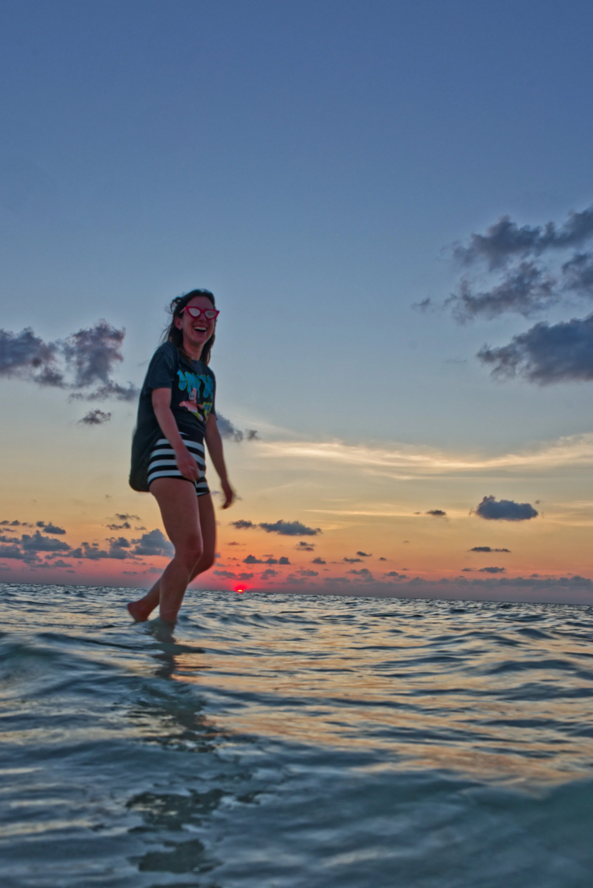 Tubbataha Reef Park: Divers Paradise for Coral Lovers