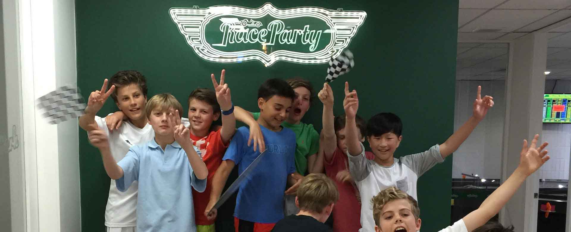 We fully cater for Children's Parties with exciting Slot Car racing followed by time in the Party Room Book Now