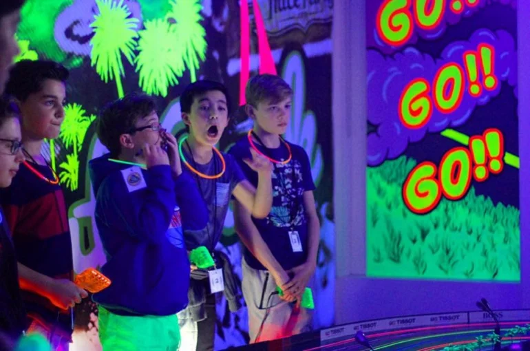 UV Racing thrills
