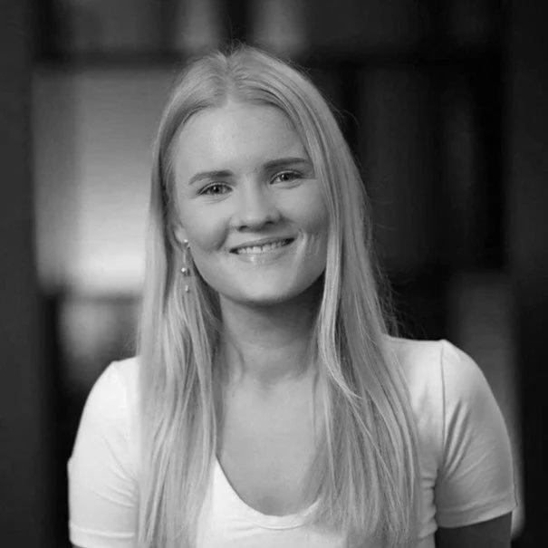 MILLY McANDREW<strong>Analyst (Trainee)</strong>