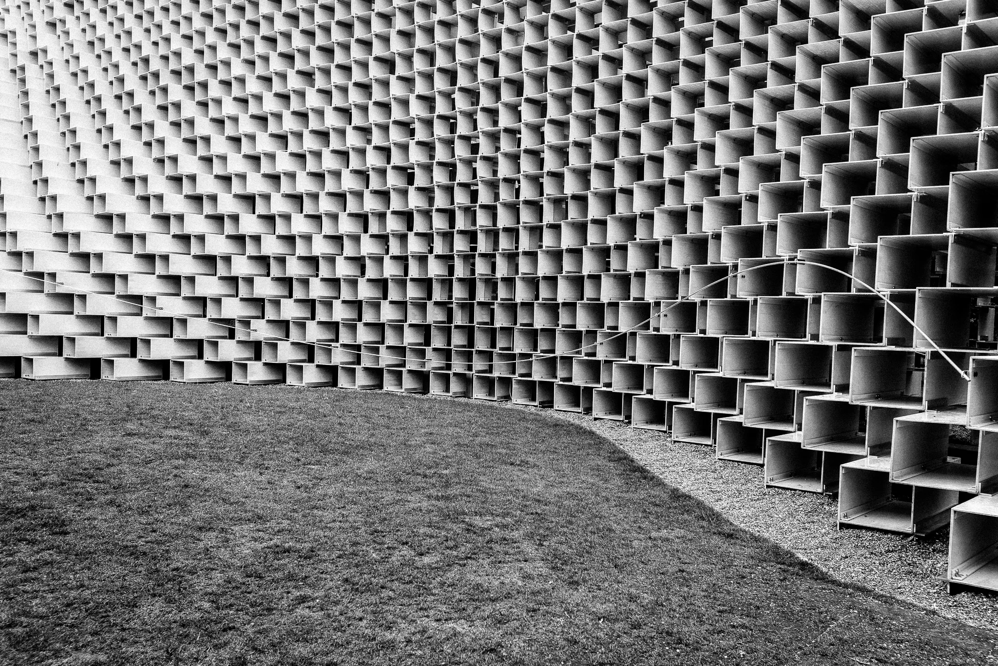 Serpentine pavilion I
