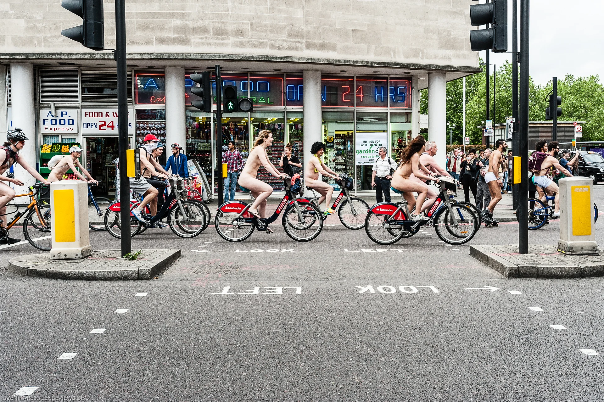 Look Left, London