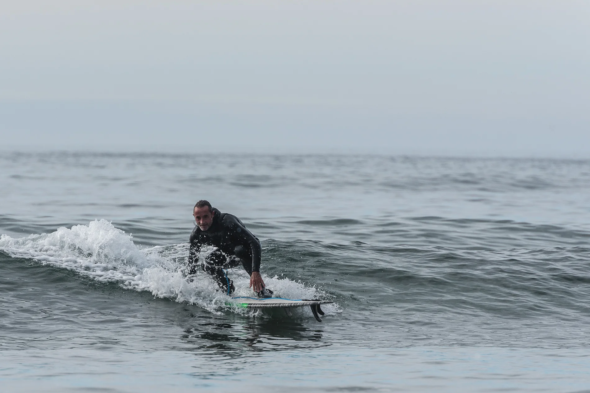 Unstad, Surfer