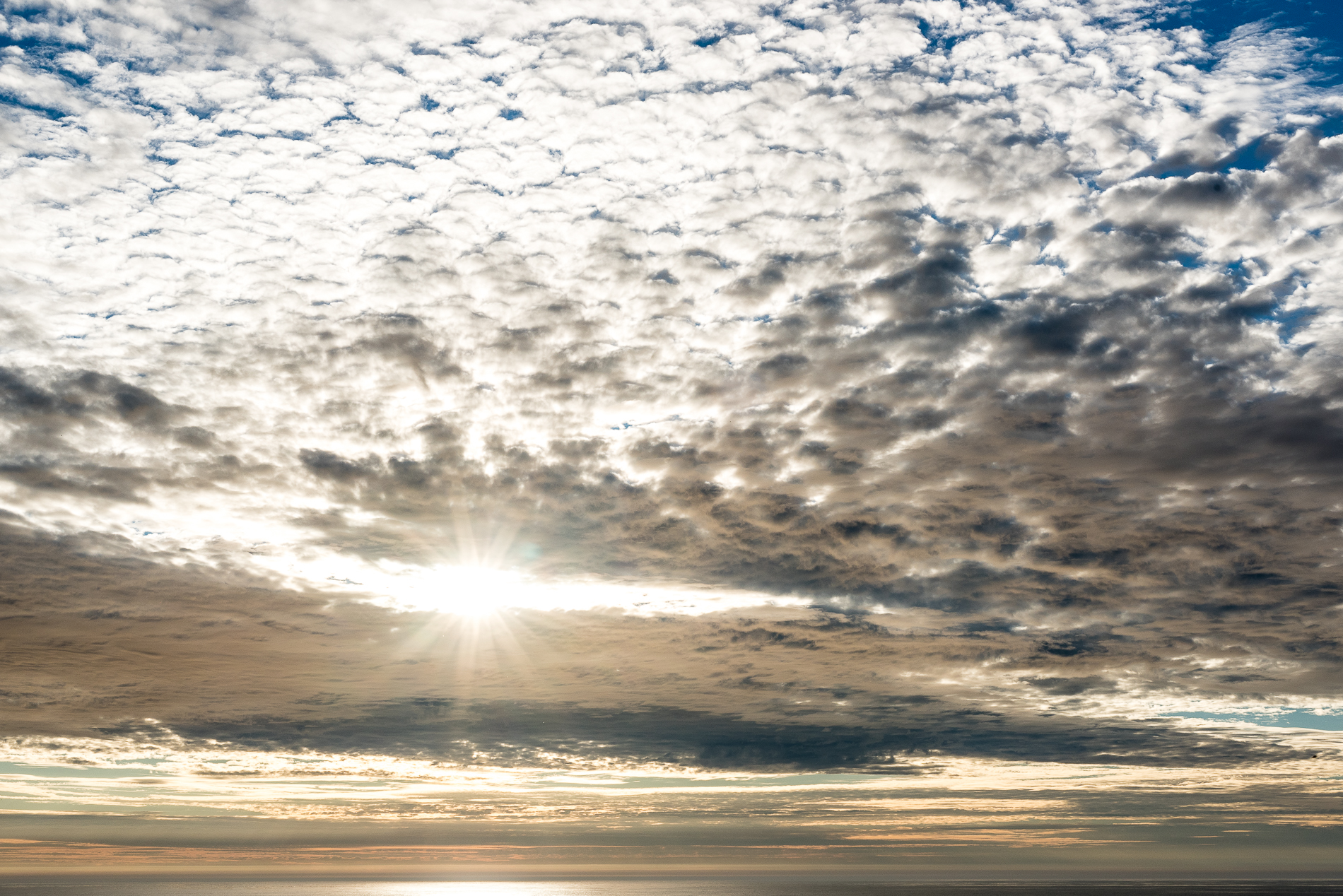 Midnight Sun, Unstad , Lofoten, Norway