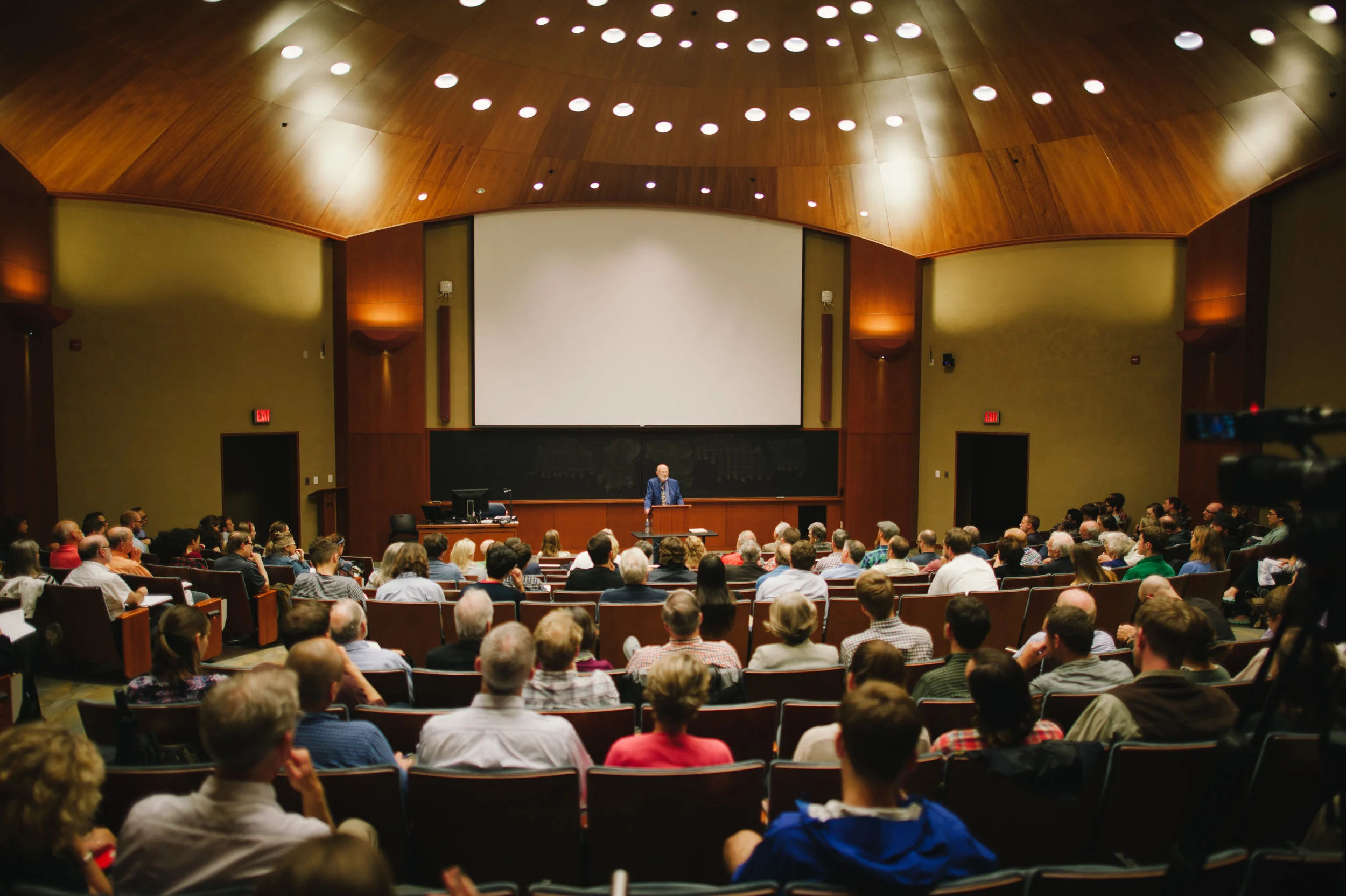 Capps Lecture with Dr. Stanley Hauerwas Slideshow — Theological Horizons