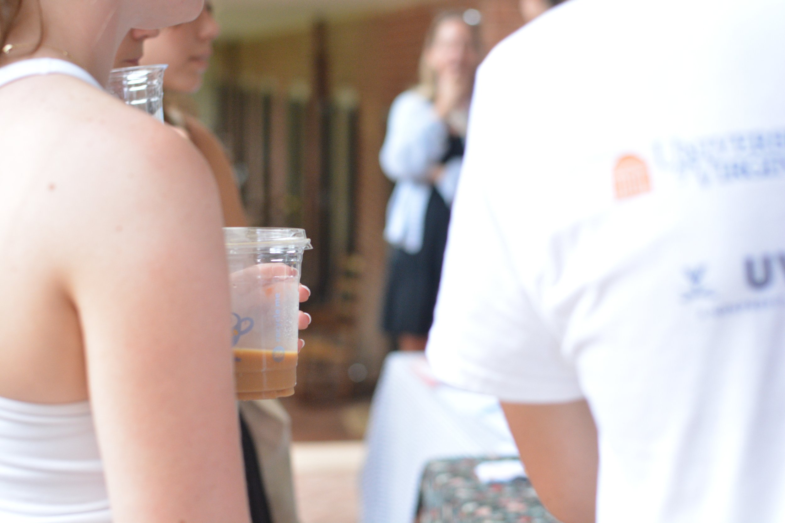 lattes2025-10.jpg