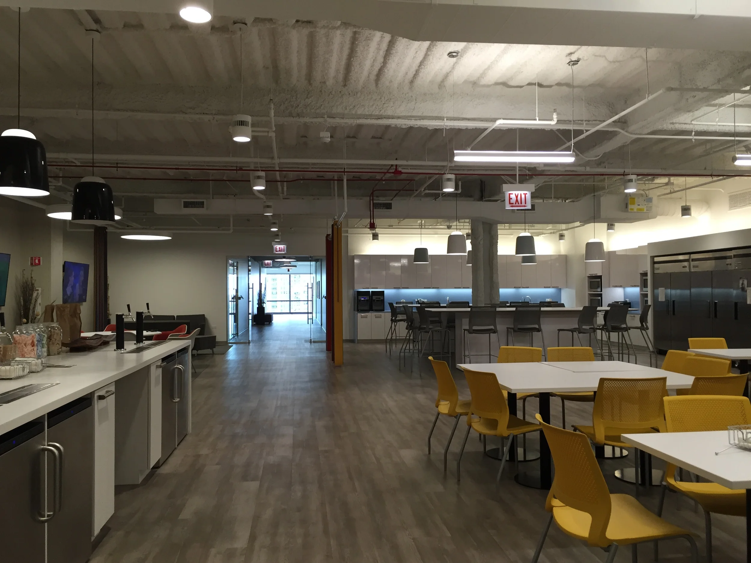 Cafeteria + Meeting Areas