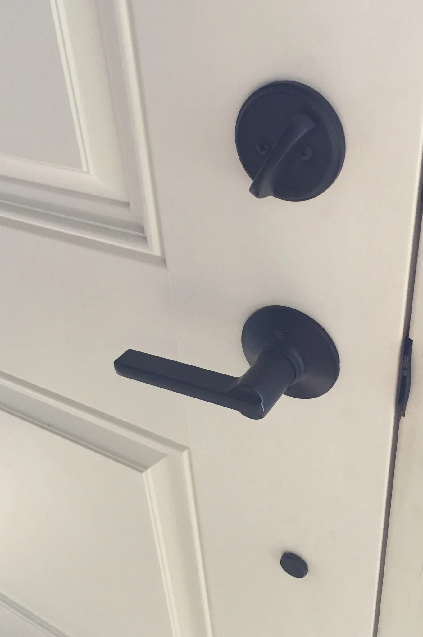 INTERIOR - New door hardware