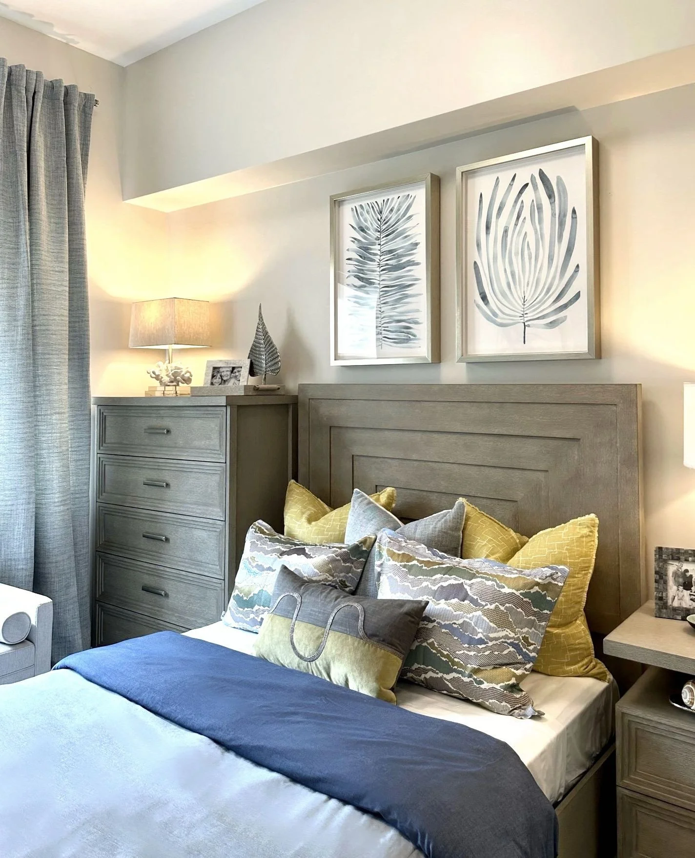 Modern Coastal 🩵⁠
.⁠
.⁠
#PelhamNHInteriorDesign #SouthernNHDesign #NHInteriorDesigner