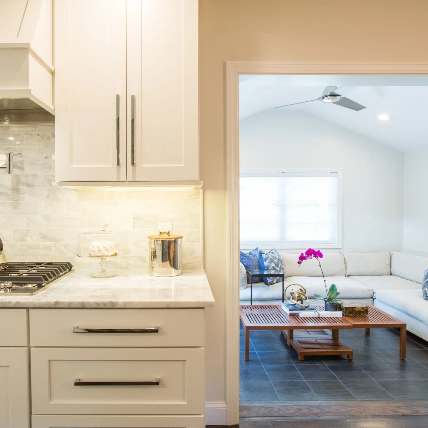 White cabinetry, soft light, and a sunroom that keeps it all feeling easy and inviting⁠
.⁠
.⁠
#PelhamNHInteriorDesign #SouthernNHDesign #NHInteriorDesigner