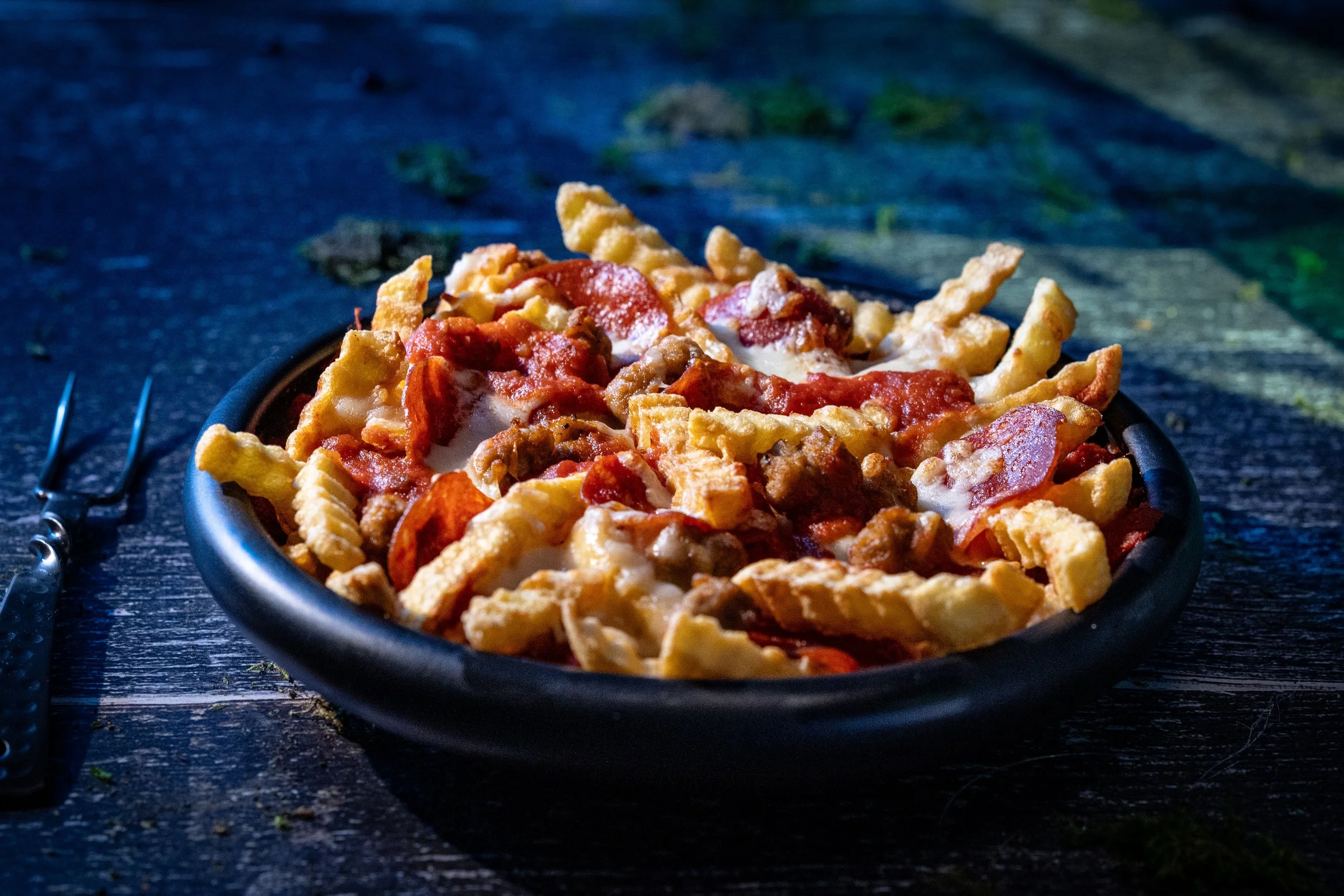 25-5857054 HHN F&B HEROES_Pizza_Fries_0682.JPG