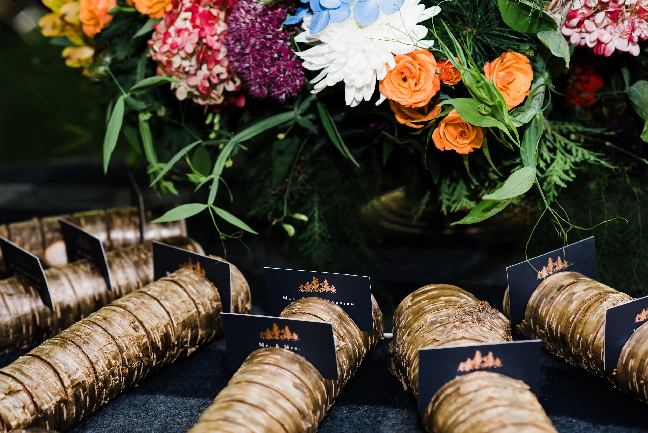 birch_log_wedding_table_card_holder.jpg