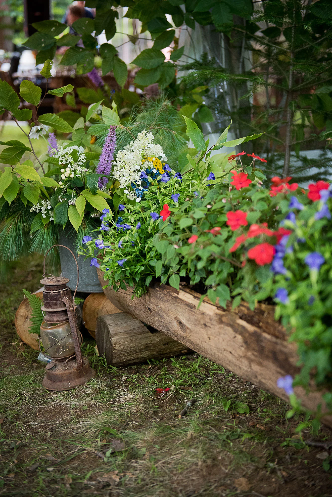 adirondack_wedding_wild_flower_bench_planter.jpg