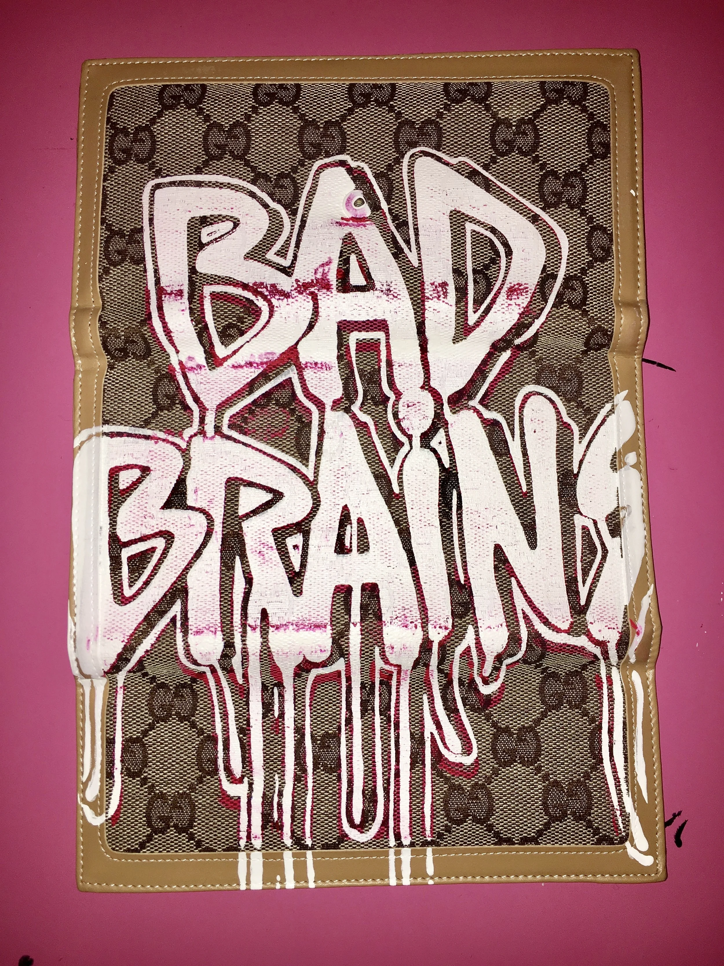 BAD GUCCI, Measurements TBC Silkscreen on fake Gucci wallet, 2017