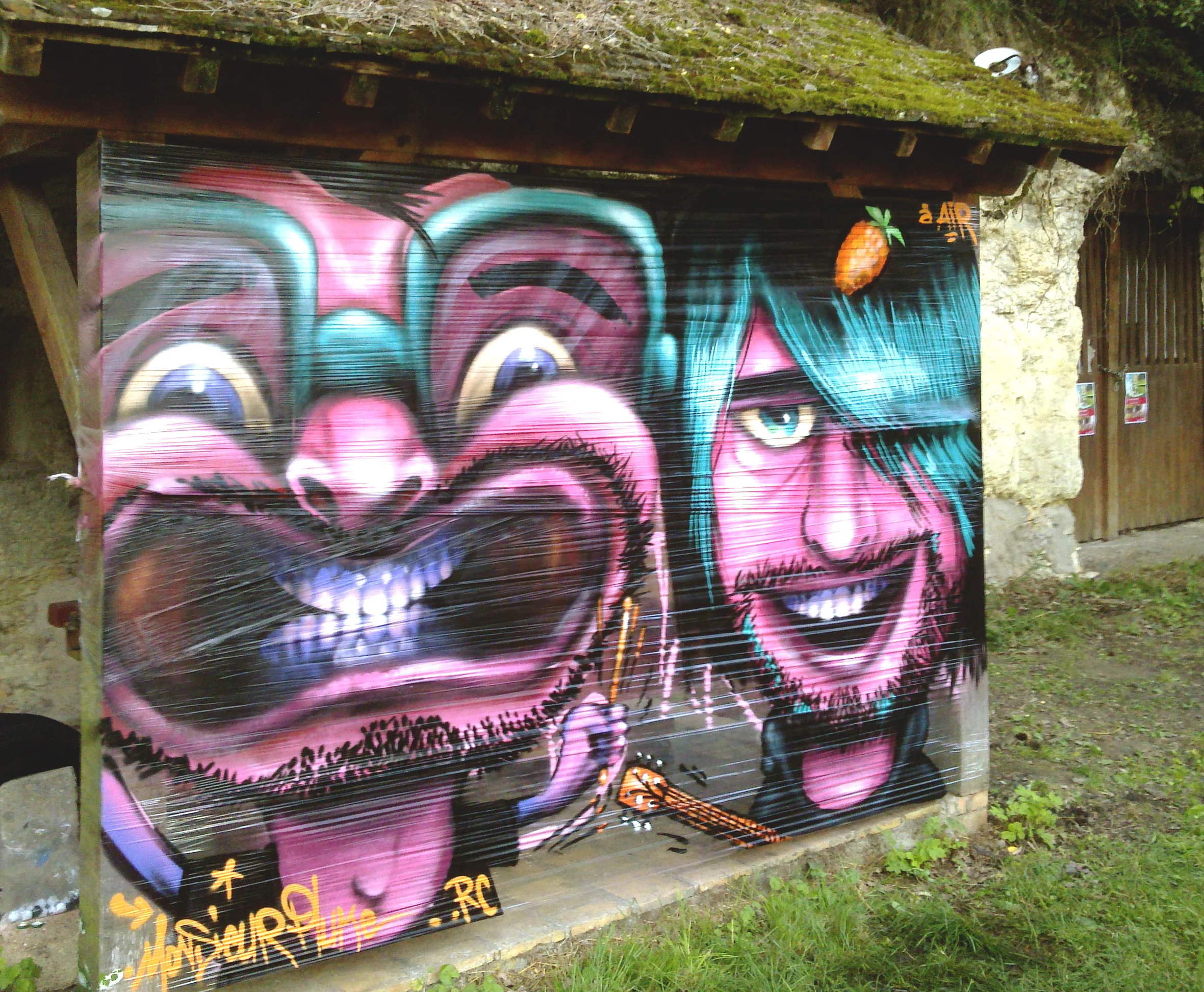 Juin 2012 - Pneu Faces