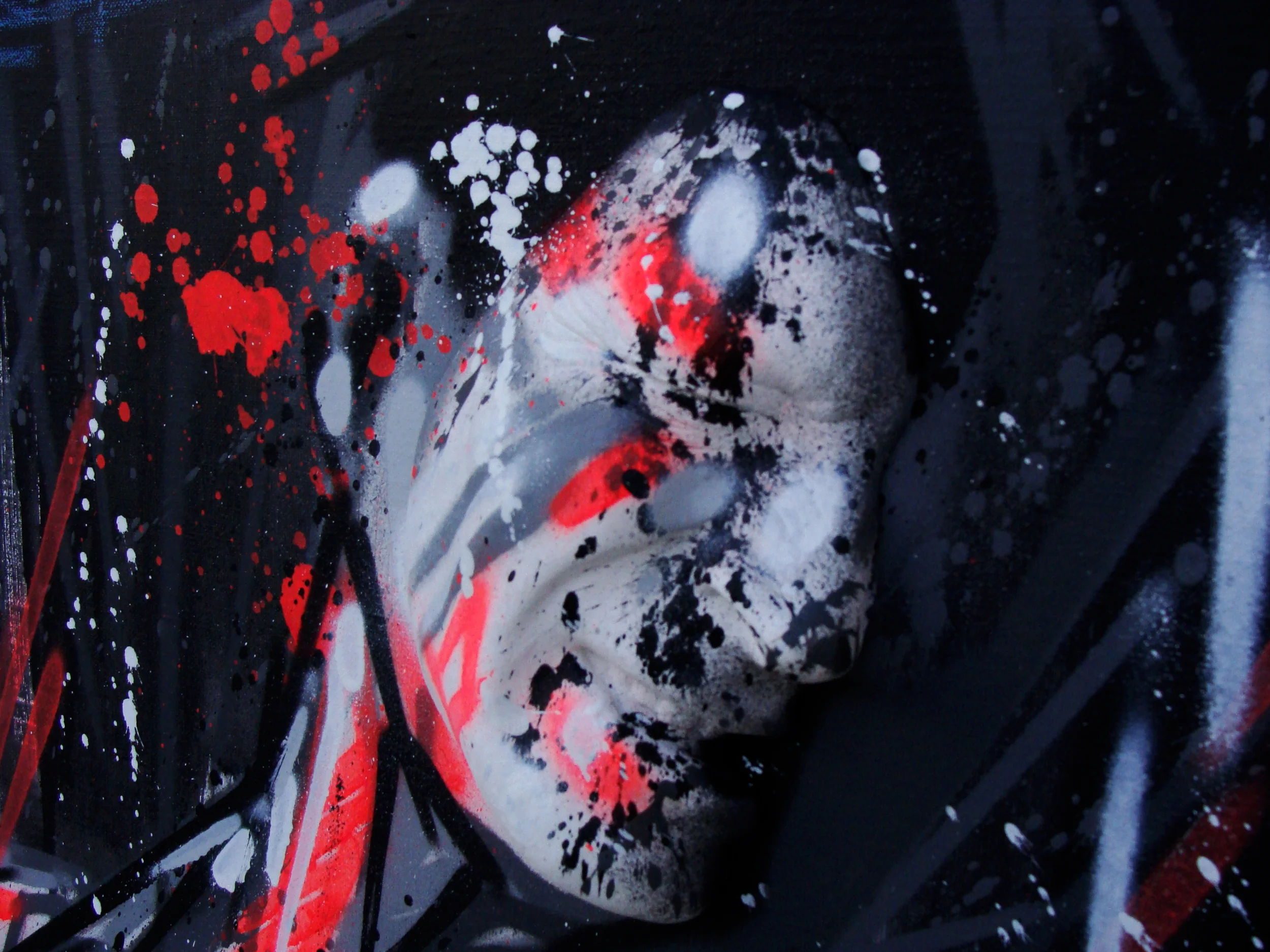 Octobre 2013 - Aérosol sur toile et moulage - Stressed w/ Gregos 2