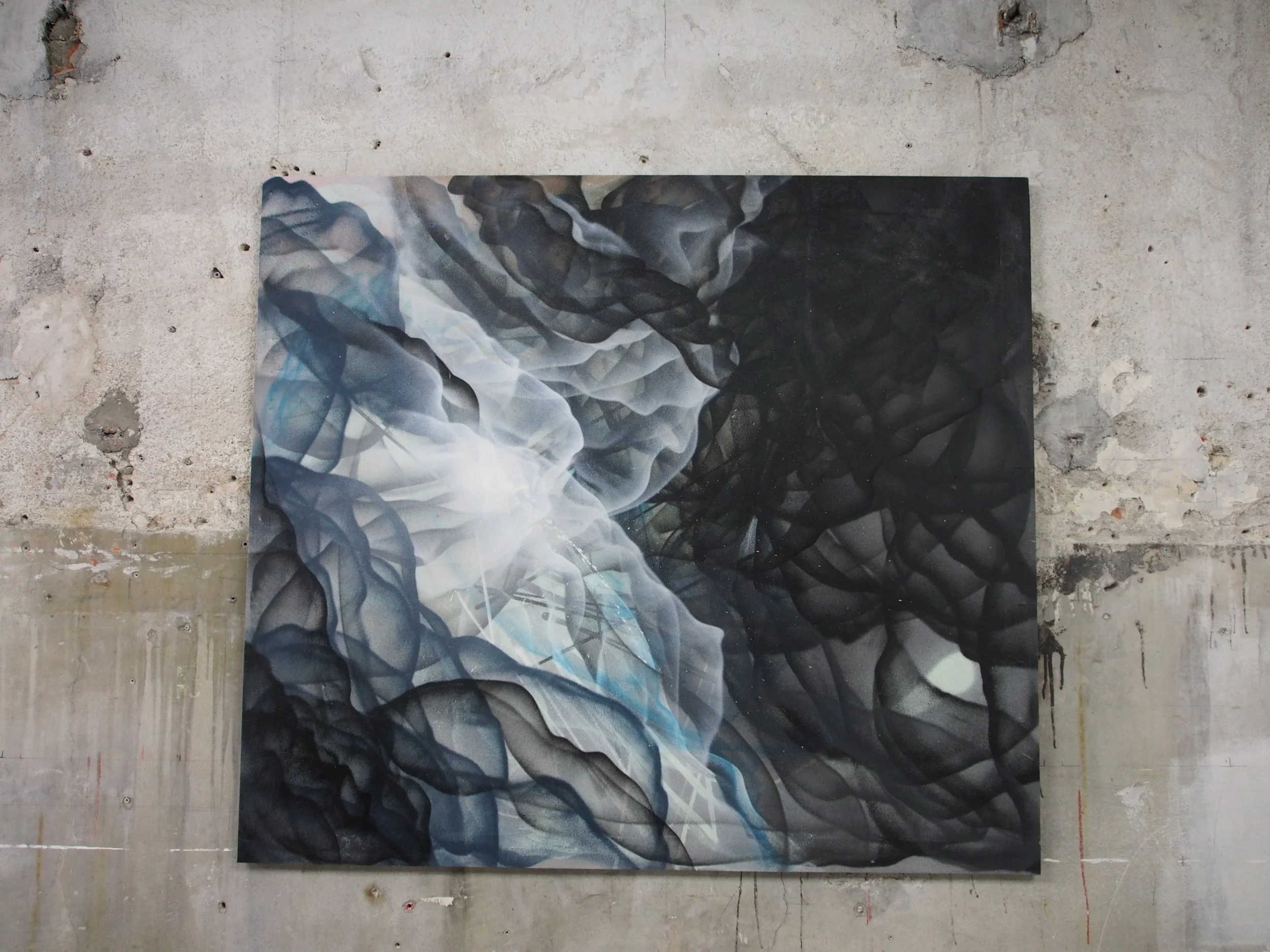 L - 150x170cm - Spray on polycarbonateSpray on canvas