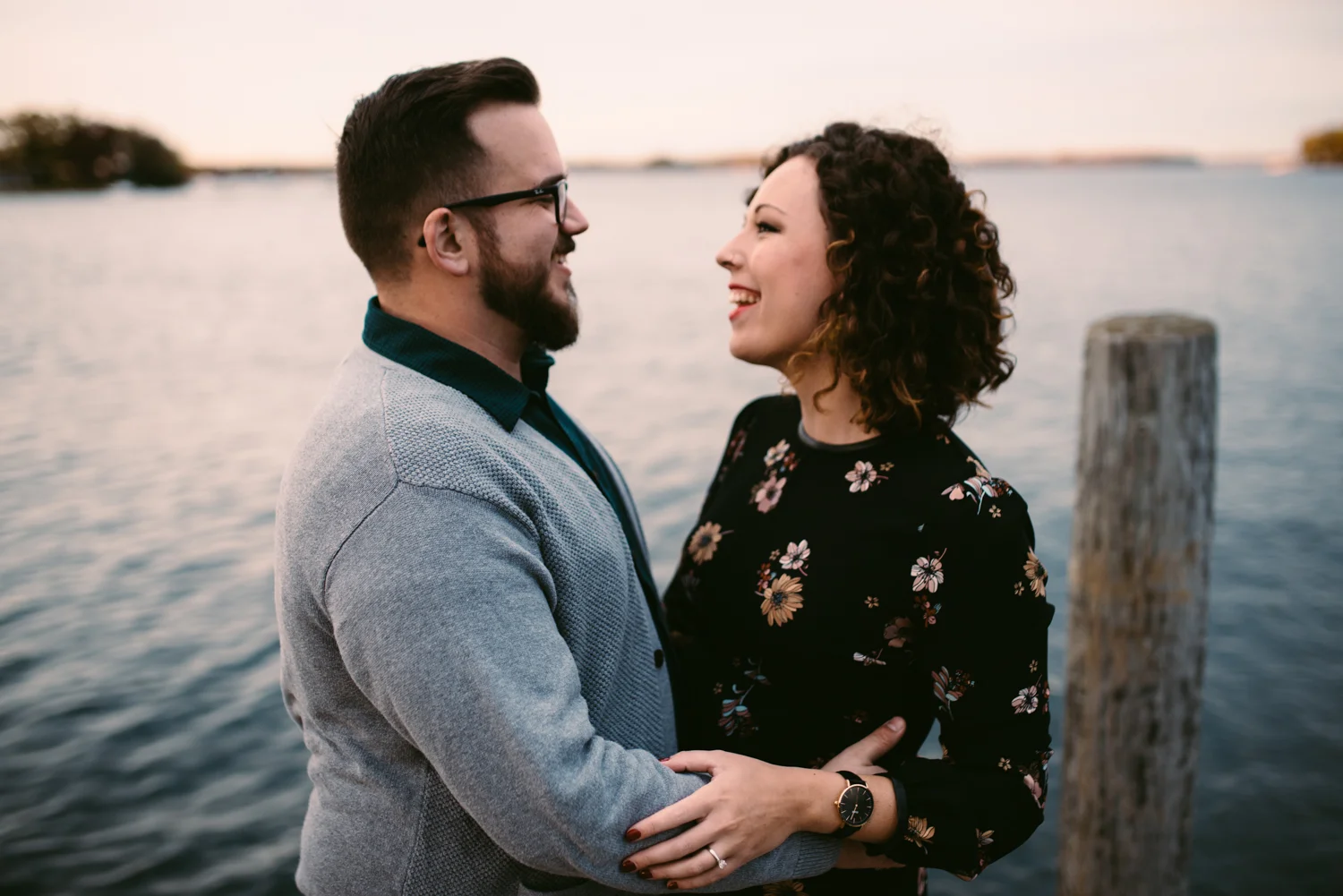 minneapolis-engagement-photographer-1-5.jpg