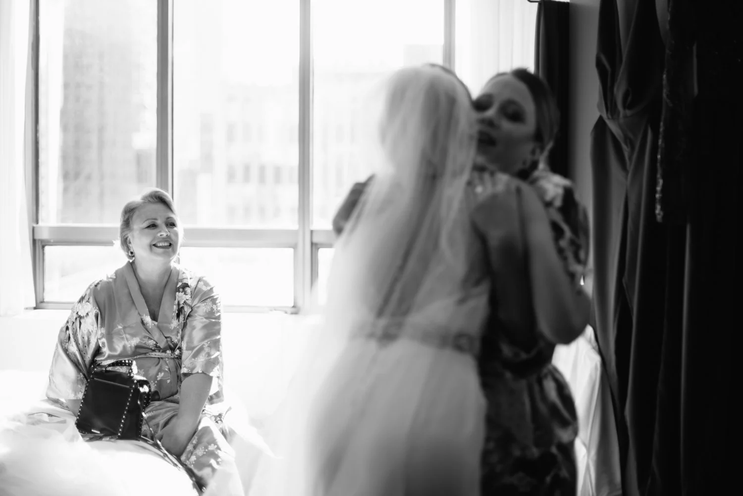 windows-on-minnesota-wedding-photographer-1-7.jpg