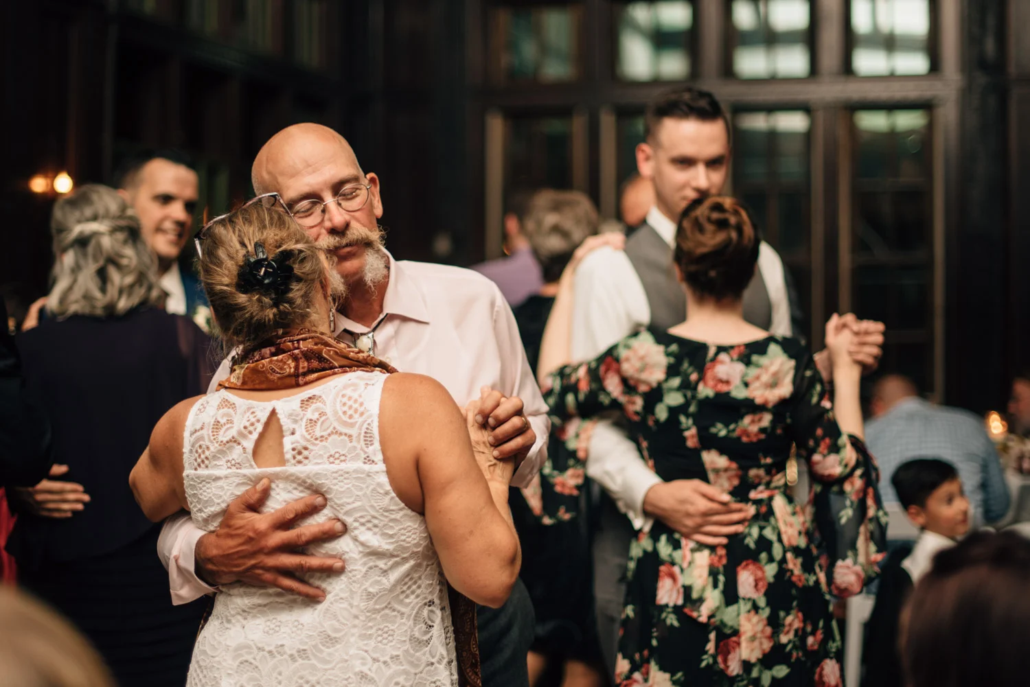 theodore-wirth-park-wedding-photographer-1-14.jpg