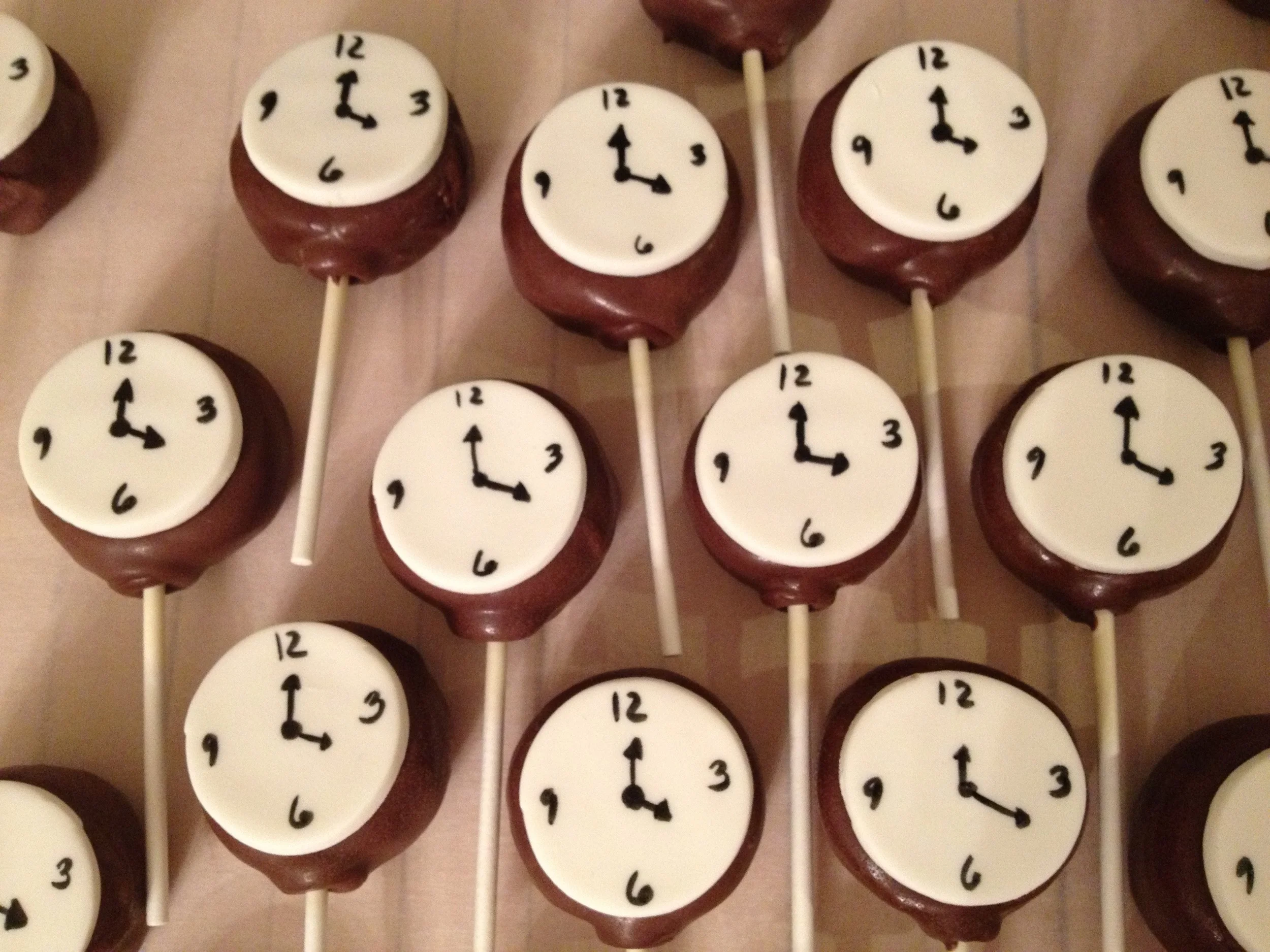 Alice and Wonderland themed clock pops