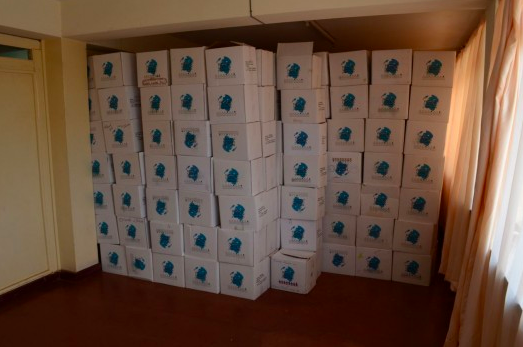 Thanks to our partnership with Feeding Children Everywhere, we have over 600 boxes of meals which will be given to CFA clients.