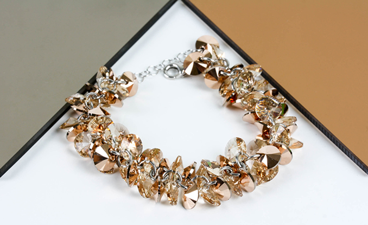 bracelet-and-mirrors-2 copy.jpg