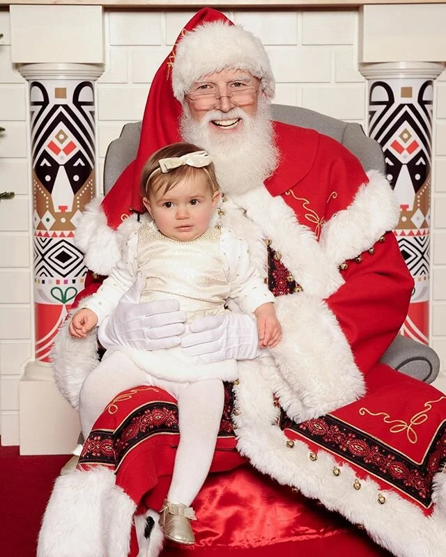 Seconds before she completely lost it. 😆🥴 #tistheseason #Santa