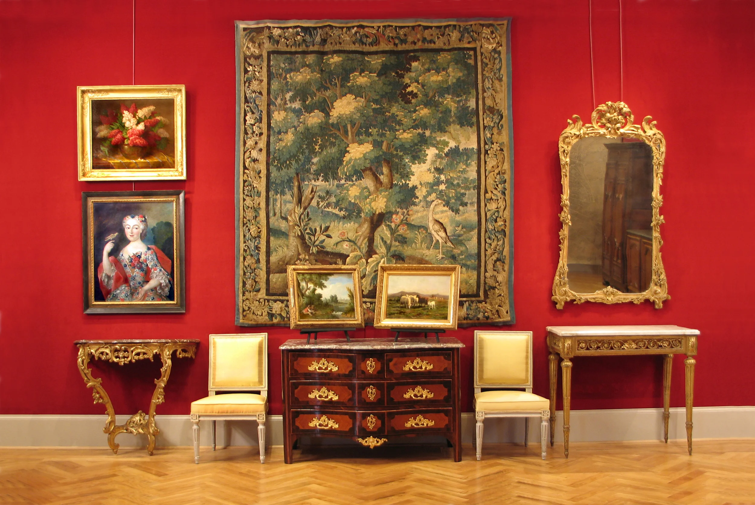 Fine Art & Antiques