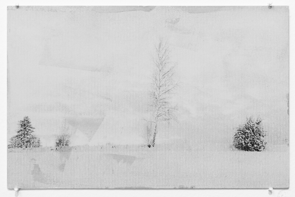 Whiteout, There's So Much to Look At (besides what's really going on)