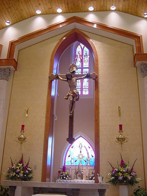 crucifix1.JPG