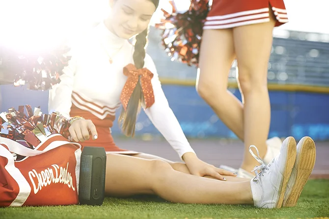 VZ_cheer.jpg