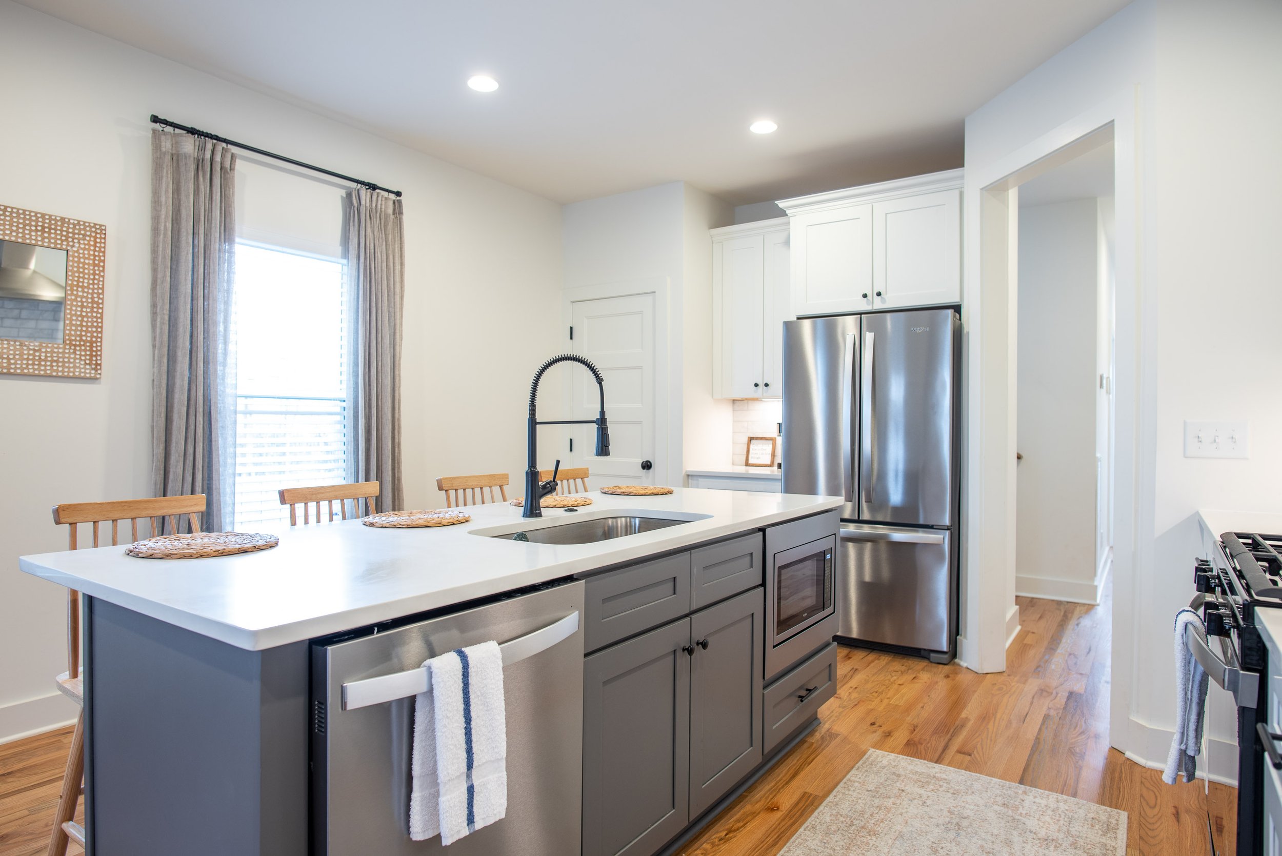 4007a Indiana Ave 15.jpg