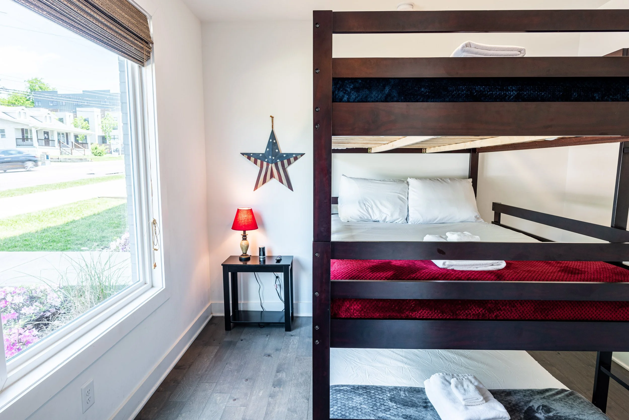 The Vibe Unit 5_3.JPG