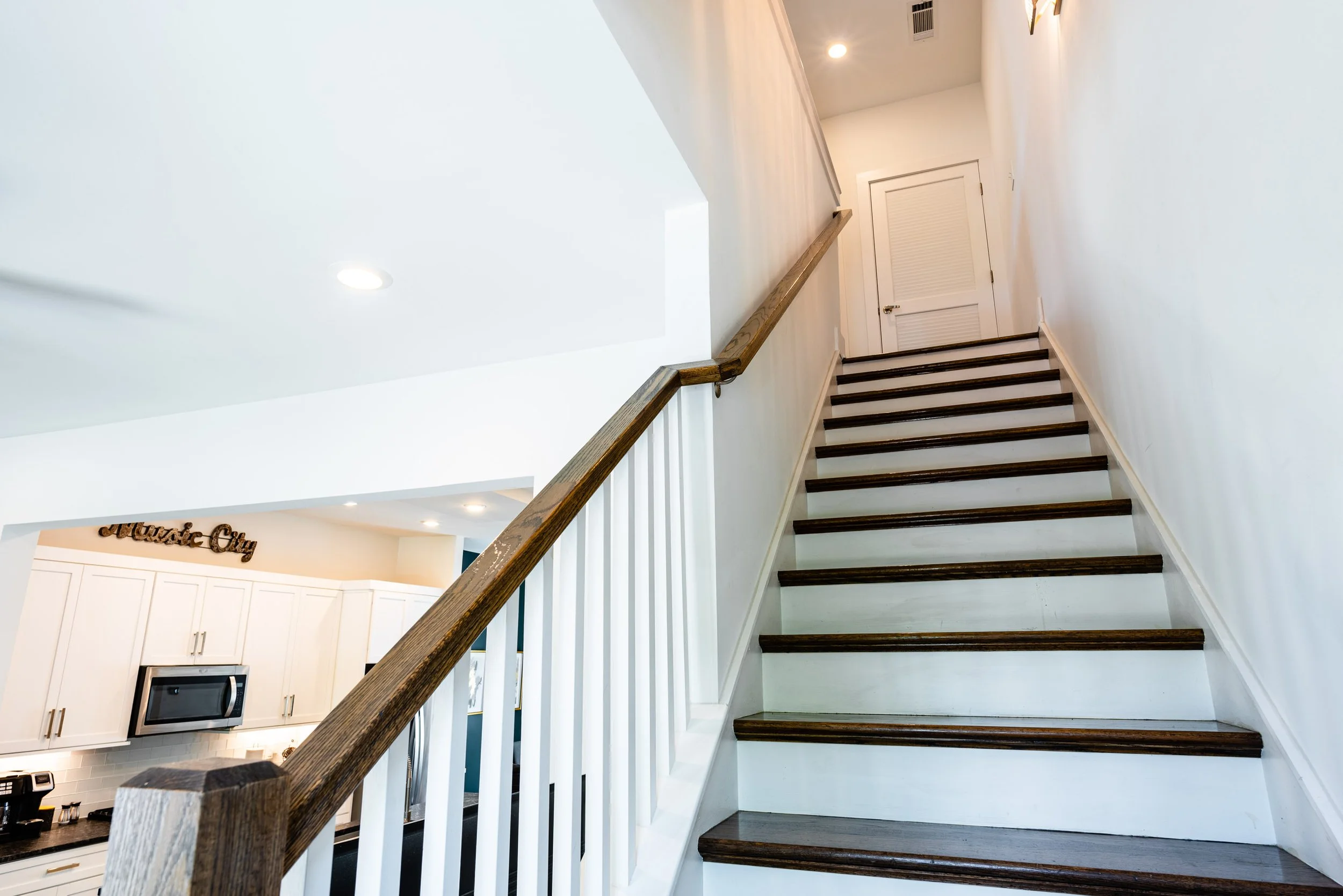 The Vibe Unit 5_25.JPG