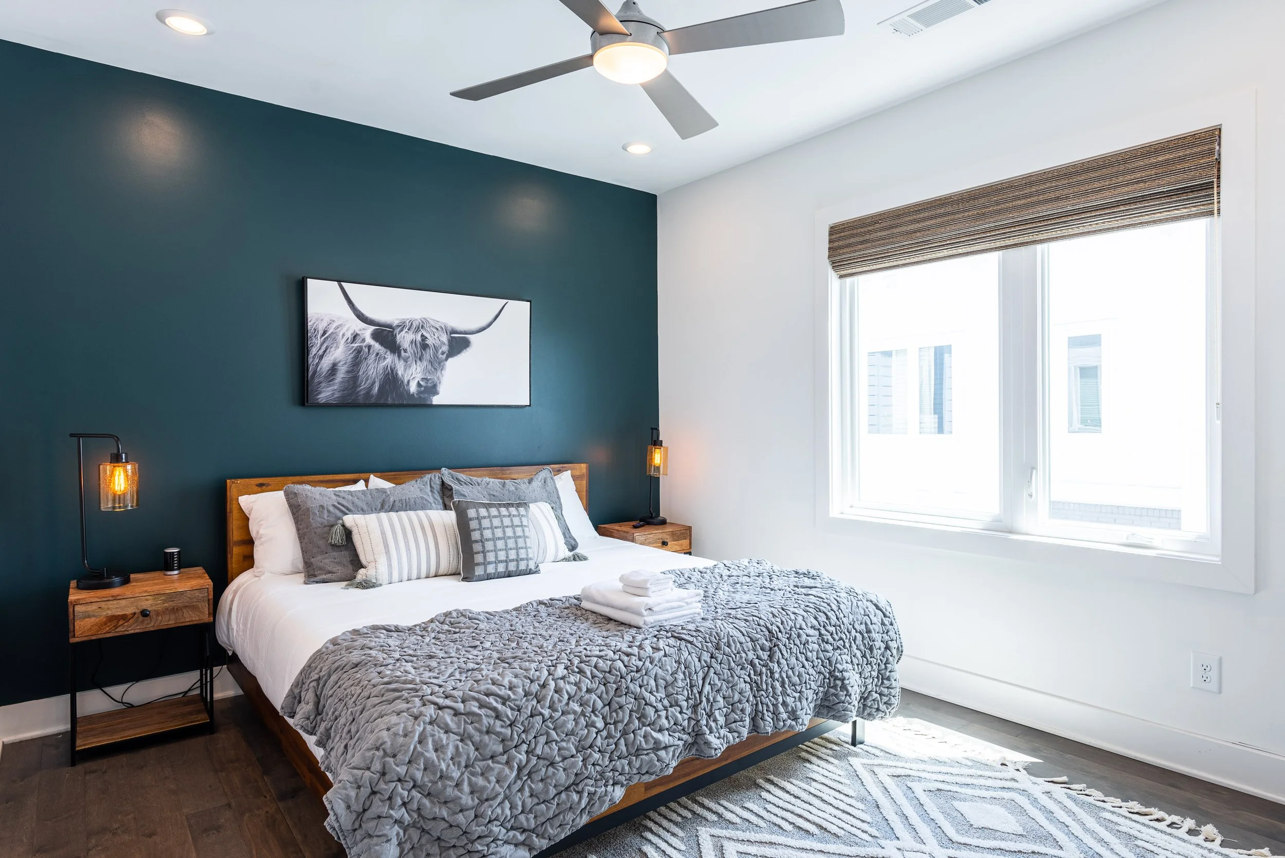 The Vibe Unit 5_27.JPG