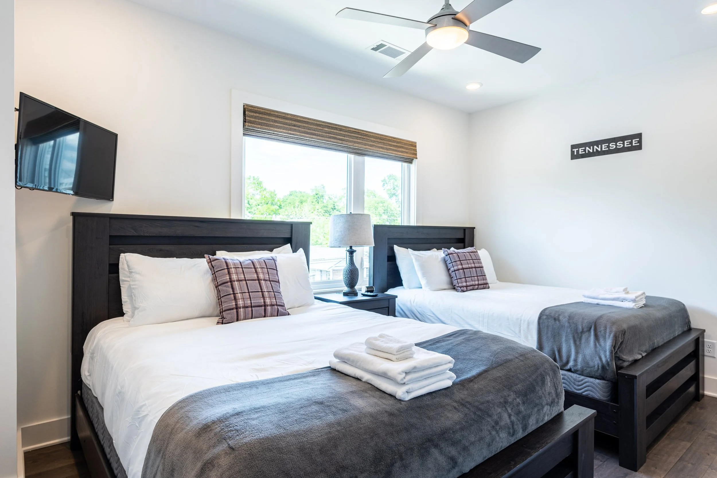 The Vibe Unit 5_35.JPG