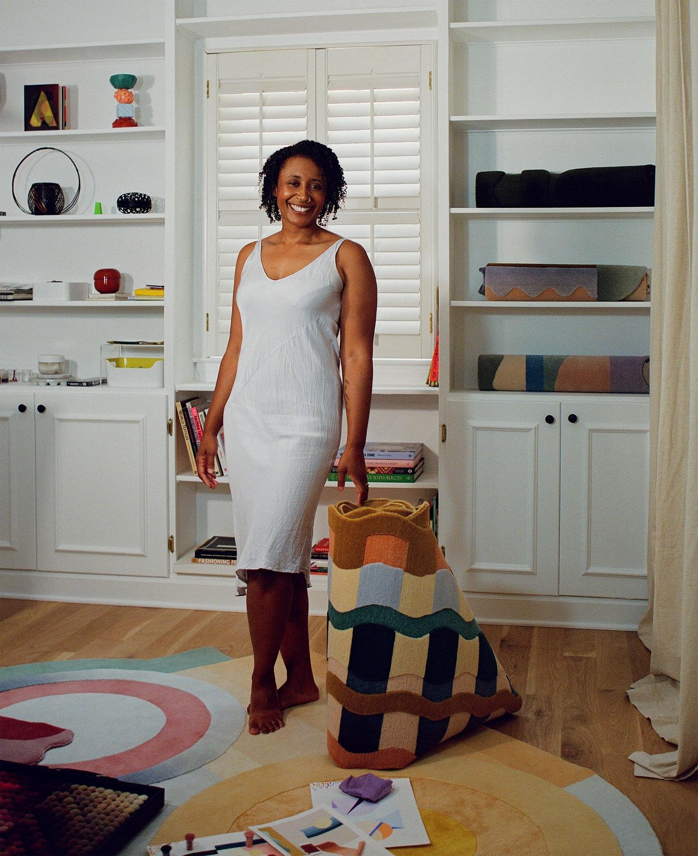 atlanta-based rug designer @jensinokunishi of @jensinokunishistudio for @dwellmagazine&rsquo;s 25th anniversary issue 🧶🧵