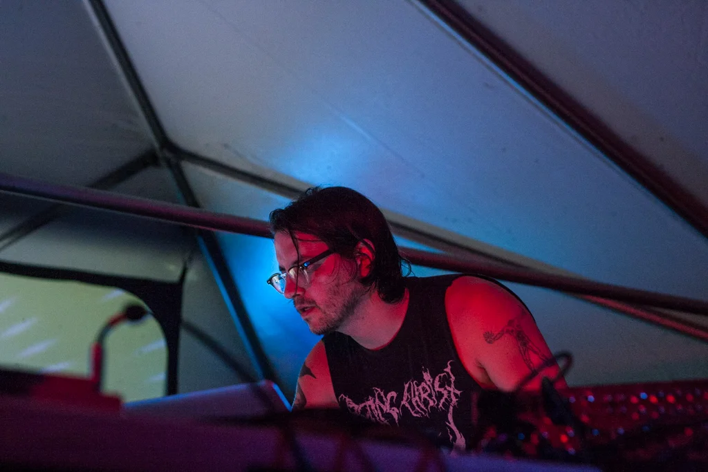 MeganLloyd_FieldsFest_8_2014-28.jpg