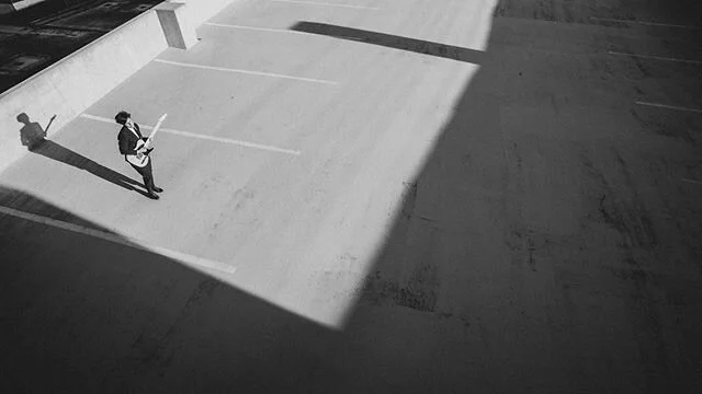 a few stills of @mmarybethm from our video shoot for @blowboaterband &lsquo;s &ldquo;clever weather&rdquo; ⛅️
.
.
.
.
.
#baltimoreband #videoshoot #filmstills #musicvideoshoot #baltimoremusicvideos