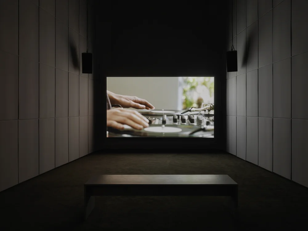 Unravel , 2013. Installation view: “Anri Sala: Answer Me,” New Museum. Courtesy Galerie Chantal Crousel, Paris; Marian Goodman Gallery; Hauser & Wirth; and kurimanzutto, Mexico City. Photo: Maris Hutchinson / EPW Studio