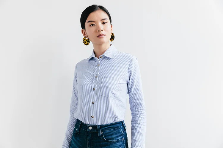 medium_PC_BlueStripedOxfordShirt_3.jpg
