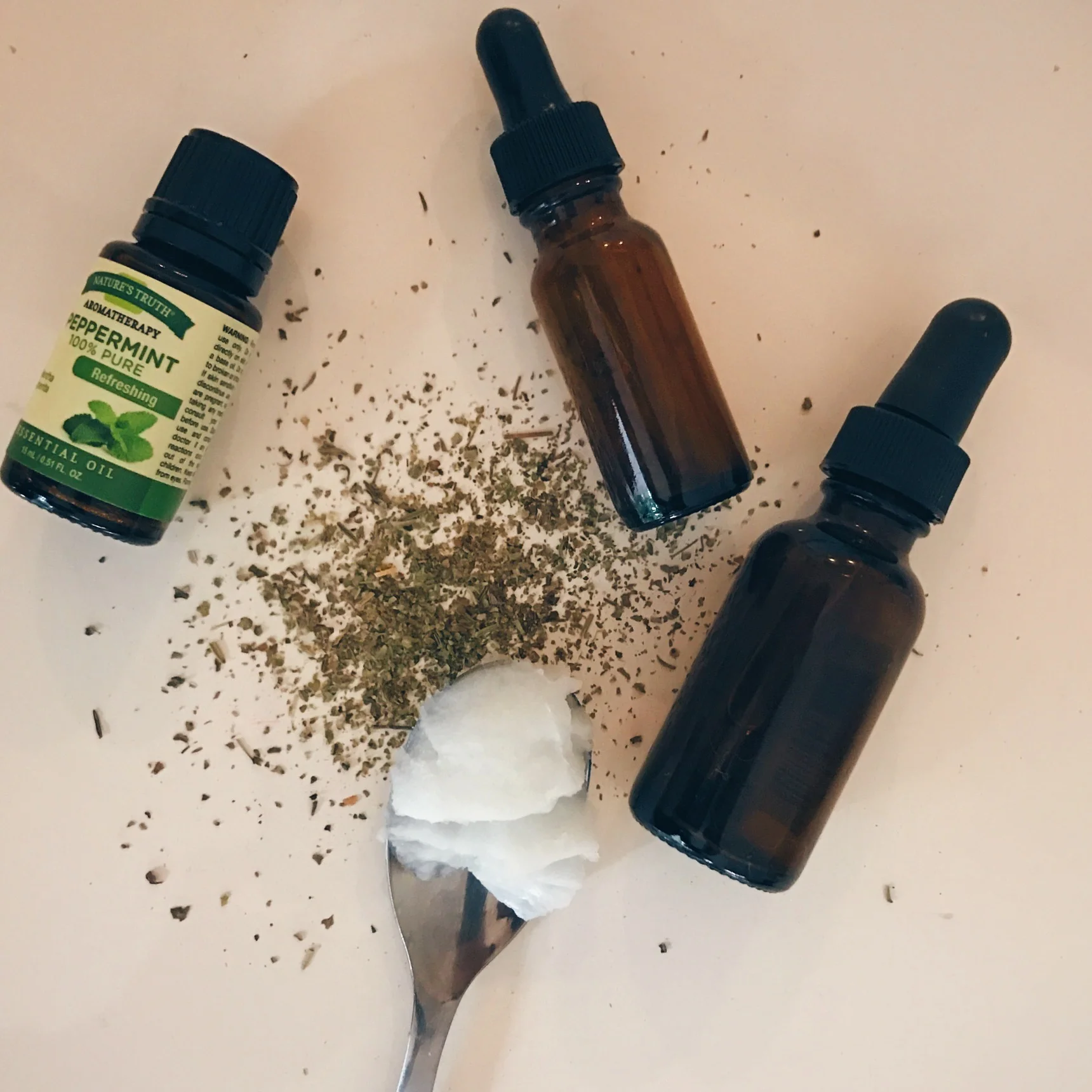 Ayurveda Toolbox: Uses and Benefits of Oil-pulling