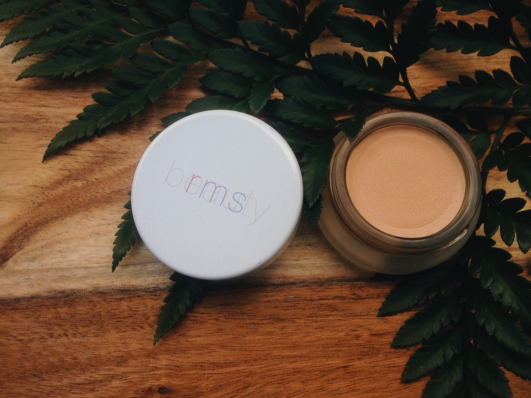 RMS “UN” COVER-UP in shade 22