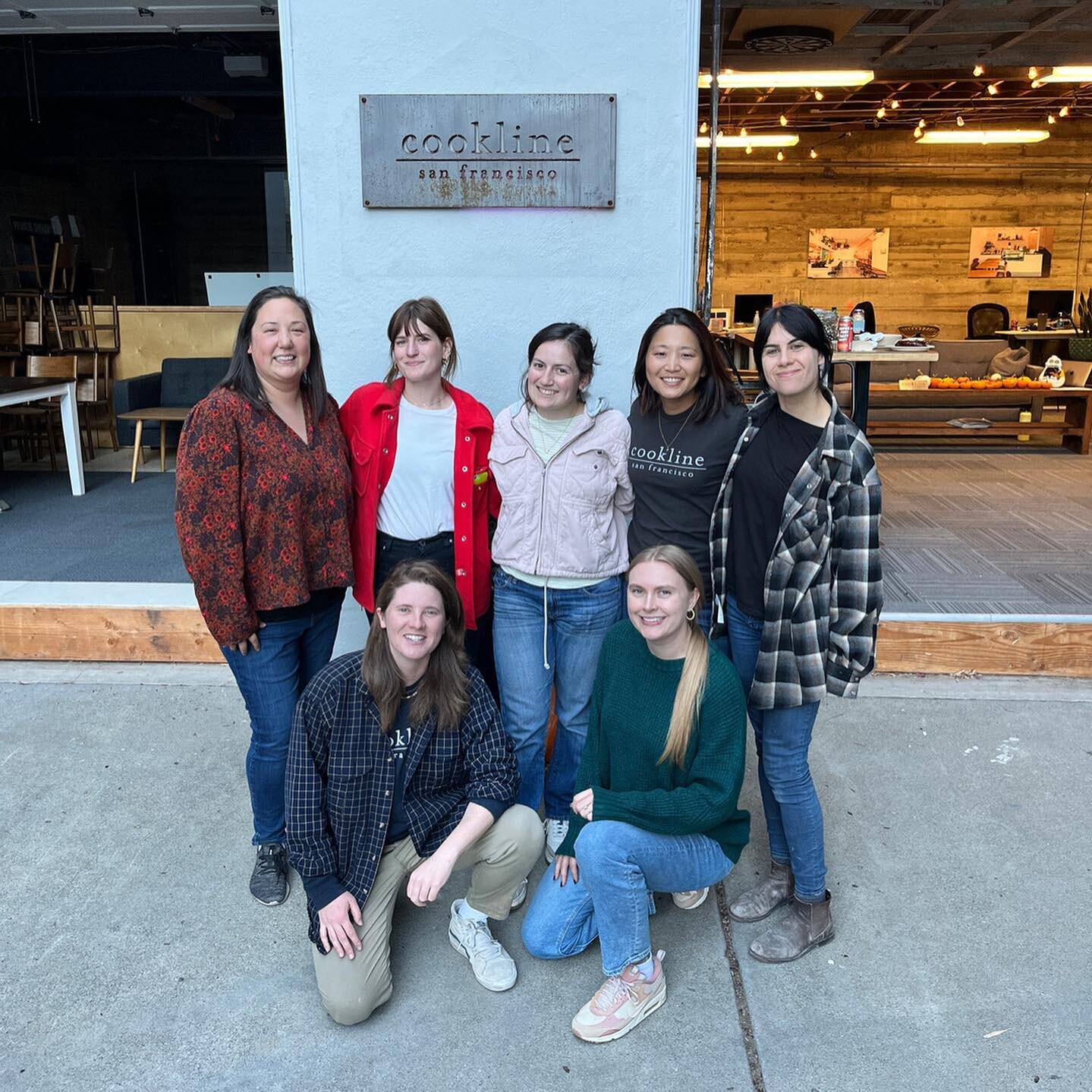 It&rsquo;s Women&rsquo;s History Month, AND this week is officially Women in Construction Week! 🎉🙋🏻&zwj;♀️👩🏼&zwj;💻👷🏻&zwj;♀️🧑🏻&zwj;💼👩&zwj;🔧🙋🏼&zwj;♀️🎉
⠀⠀⠀⠀⠀⠀⠀⠀⠀
We @cooklinesf are SO proud to have broken the old dusty mold of a male-dom