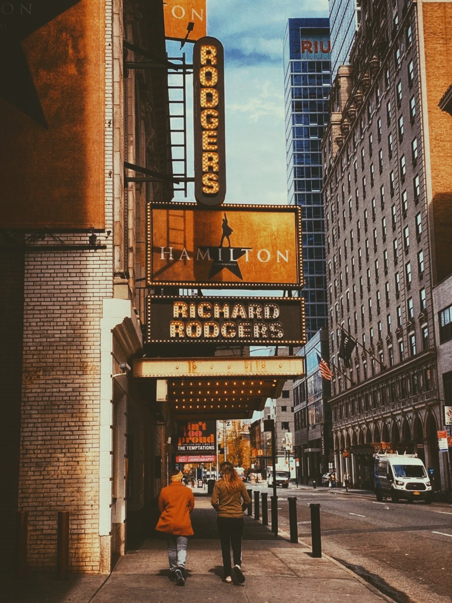 © 2020 Tanya Gale Velardo