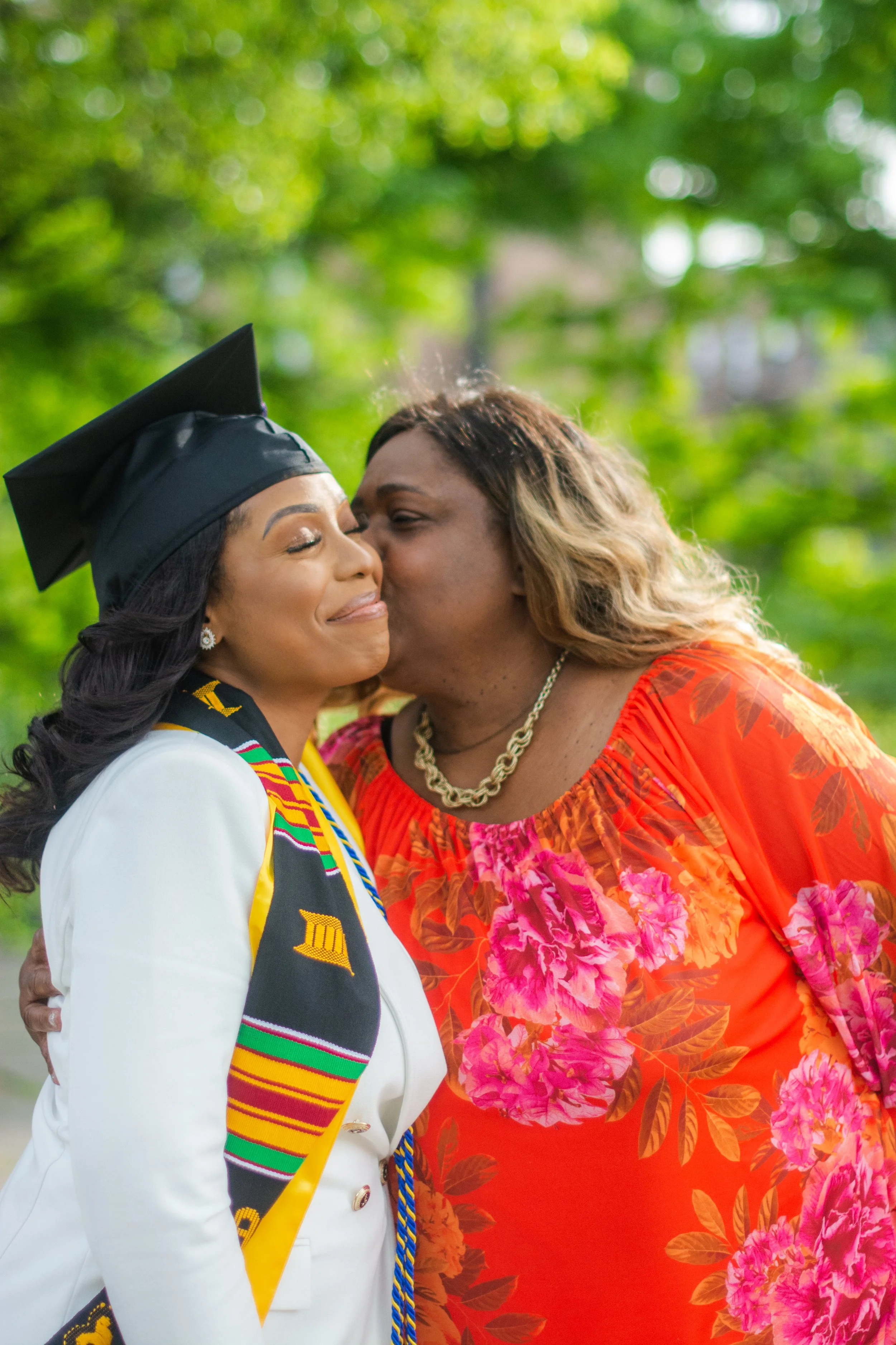 May16_Ashley Vaughn Graduation140.jpg