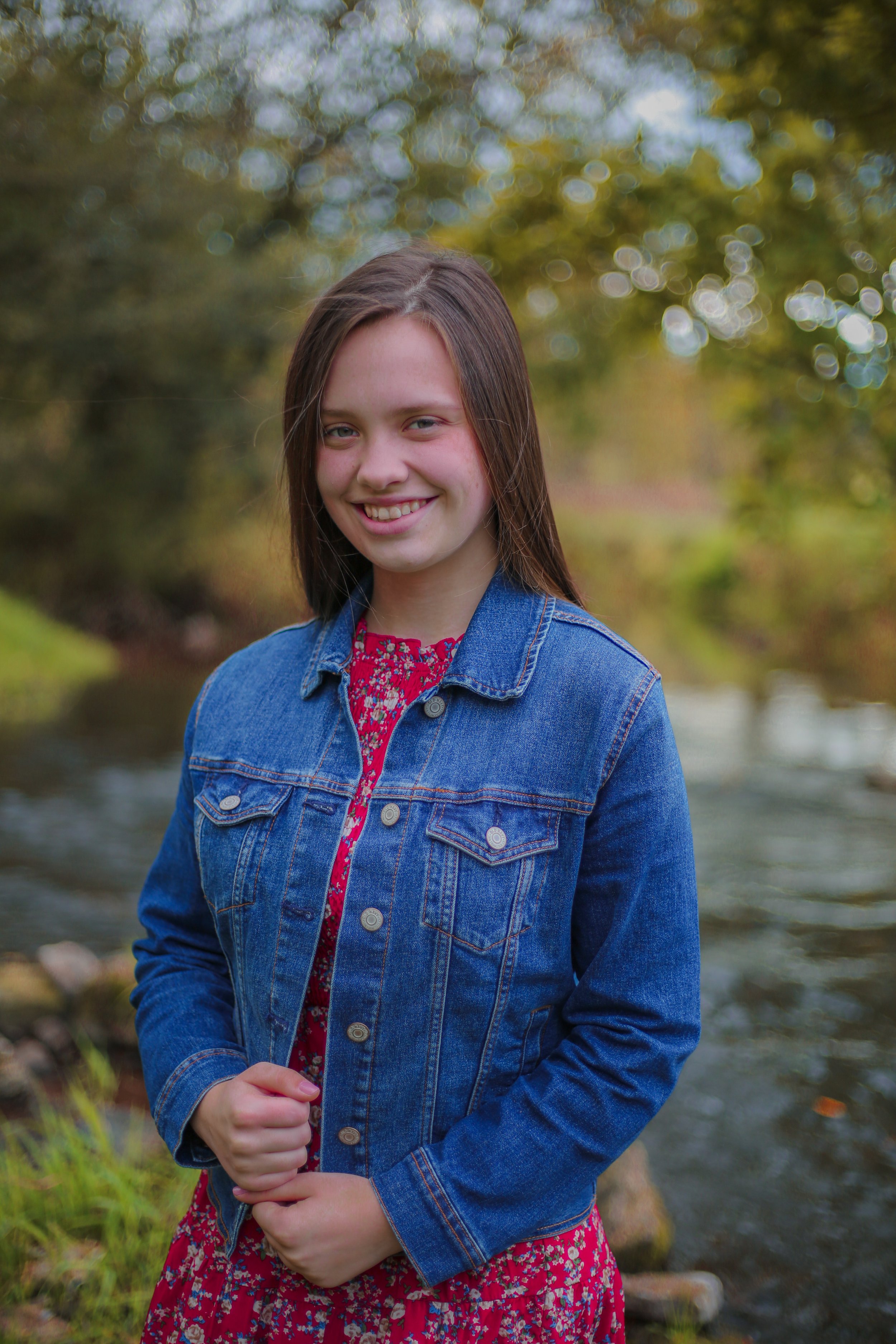 2023Oct_FalbLomie_SeniorPhotos012.jpg