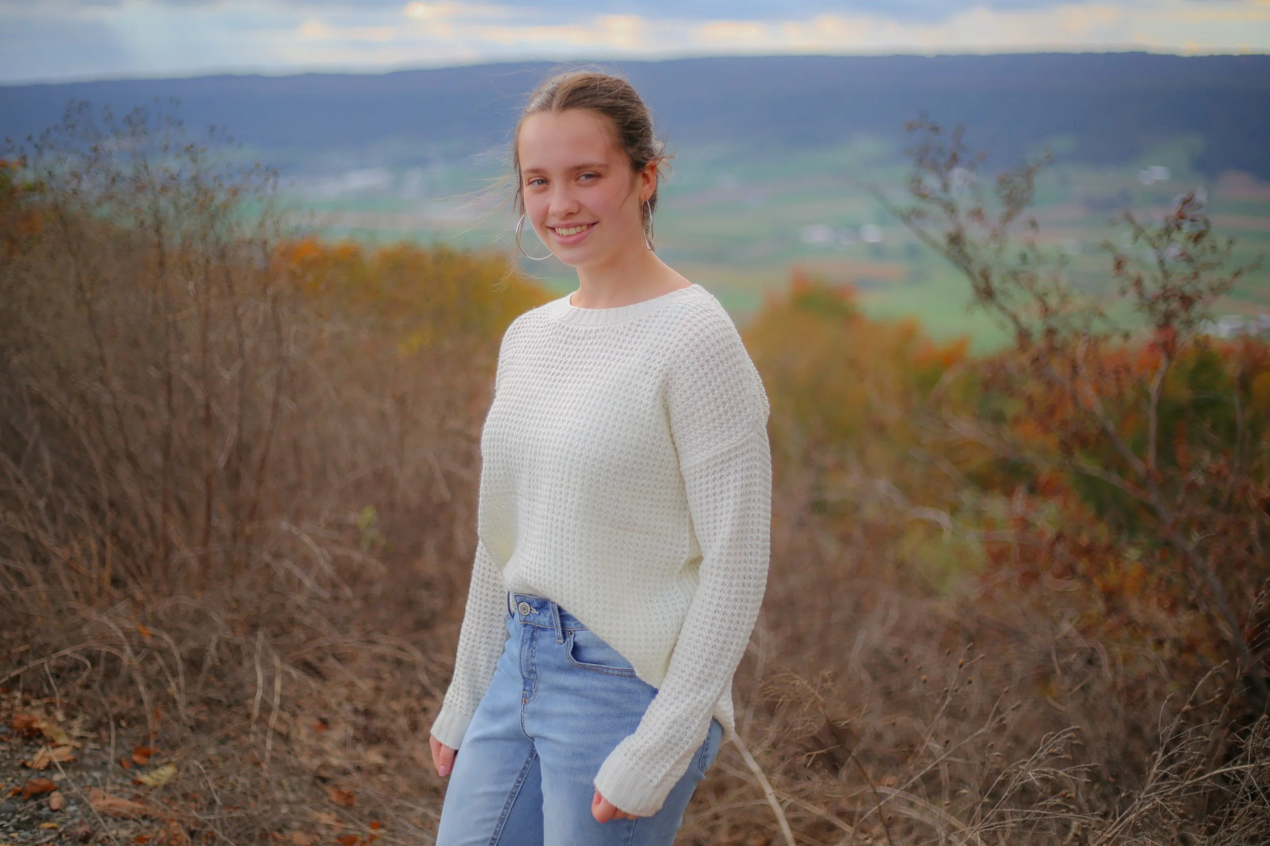 2023Oct_FalbLomie_SeniorPhotos080.jpg